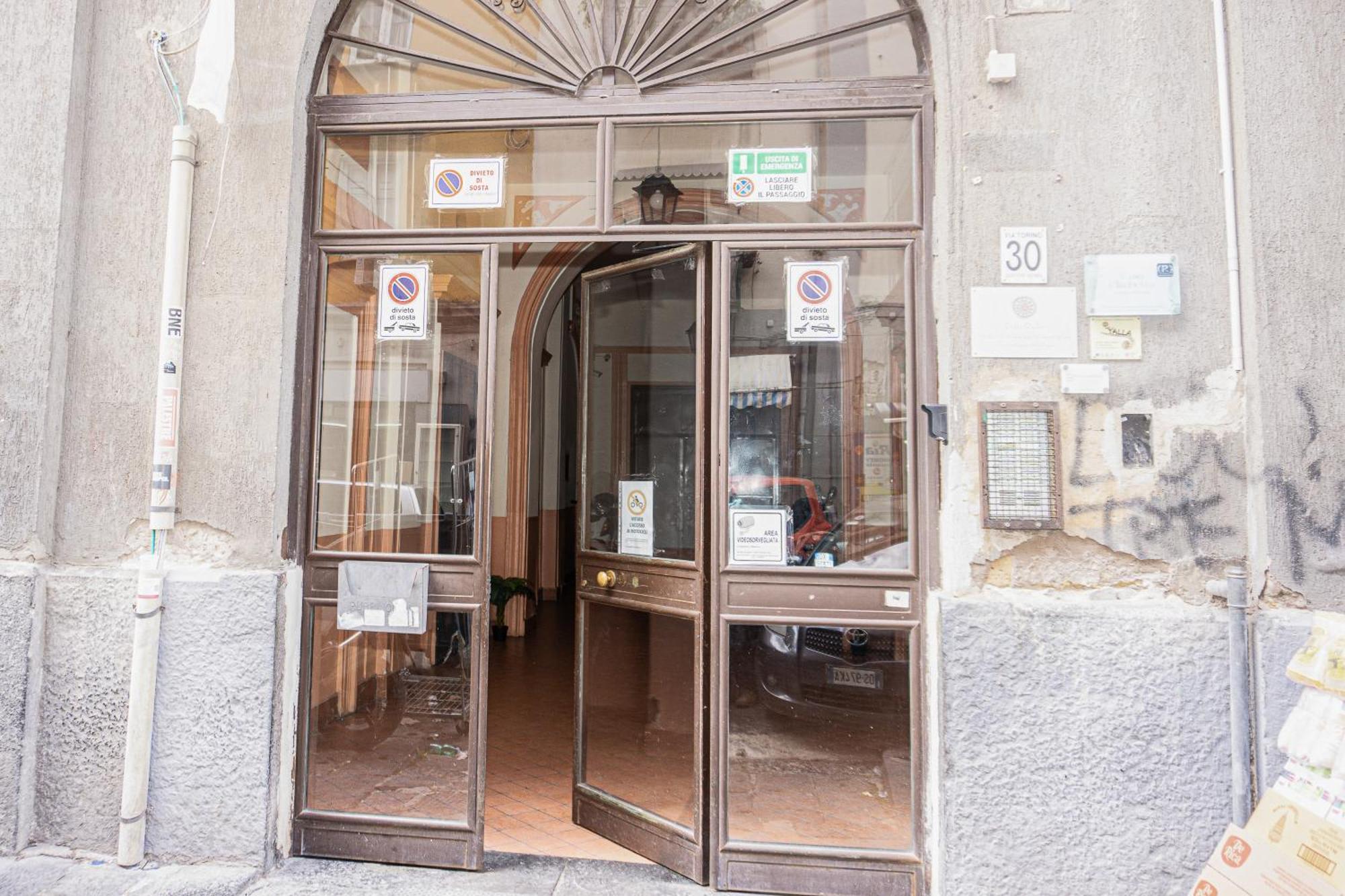 Bed and Breakfast A I R Nacasabella Napoli Exterior foto